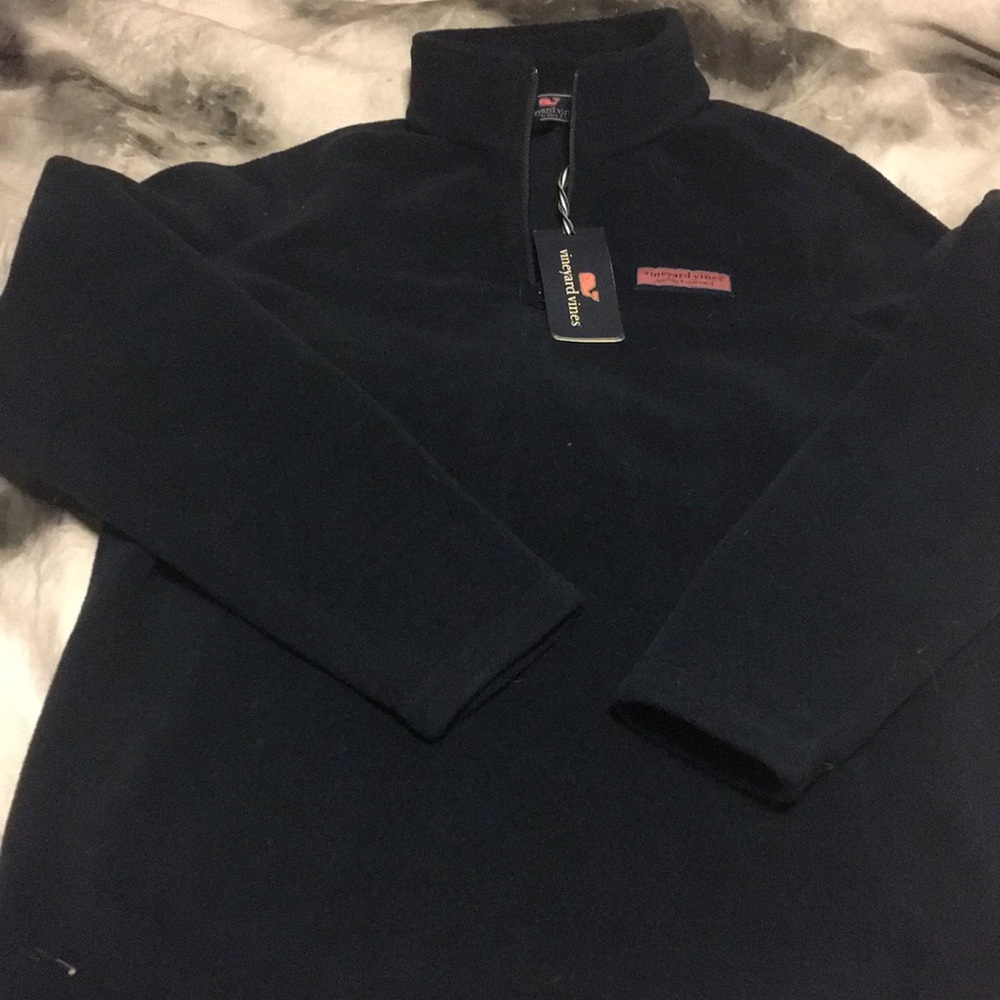 NWT Vineyard Vines Pullover